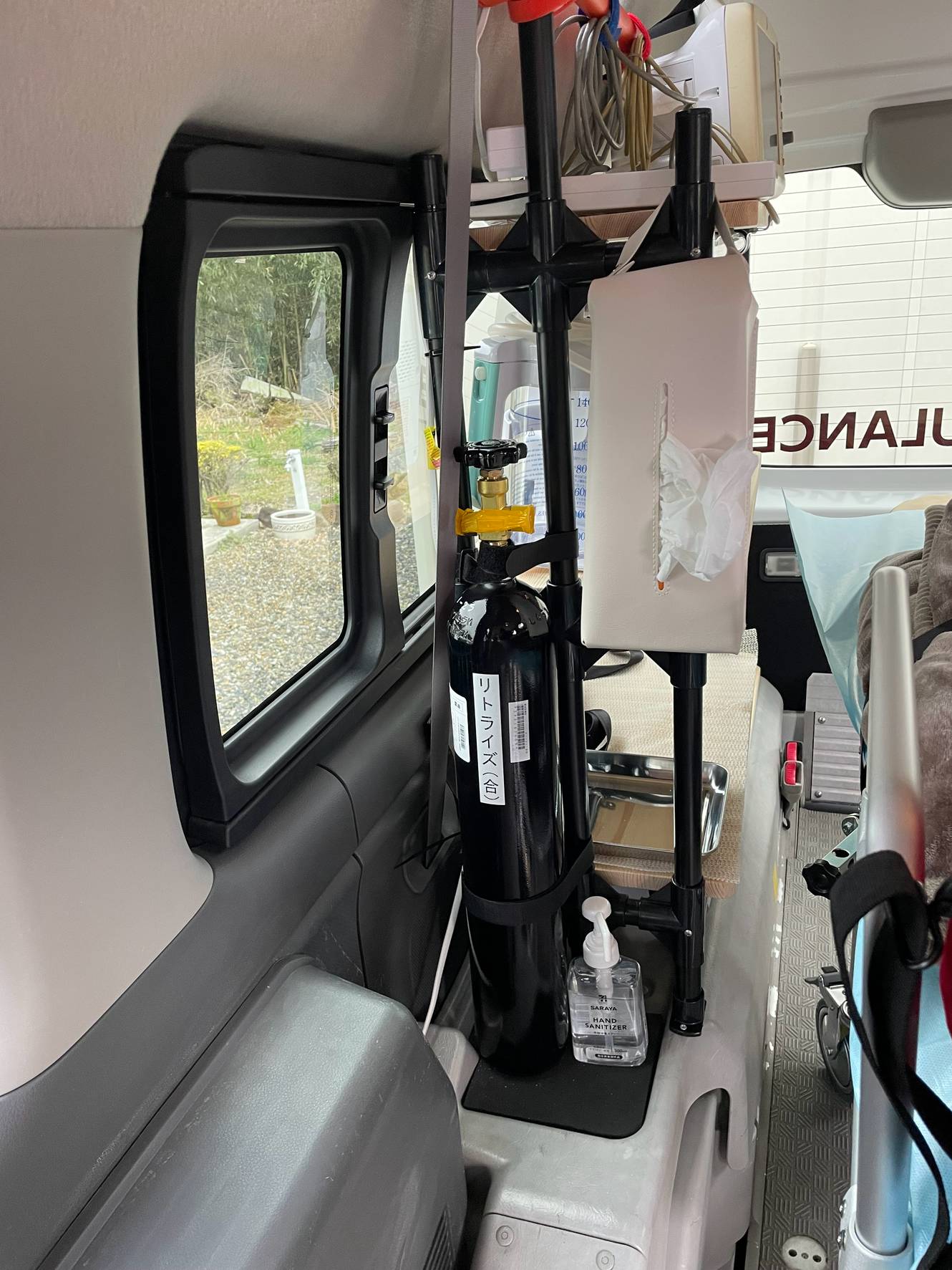 民間救急TRUST99 車両設備